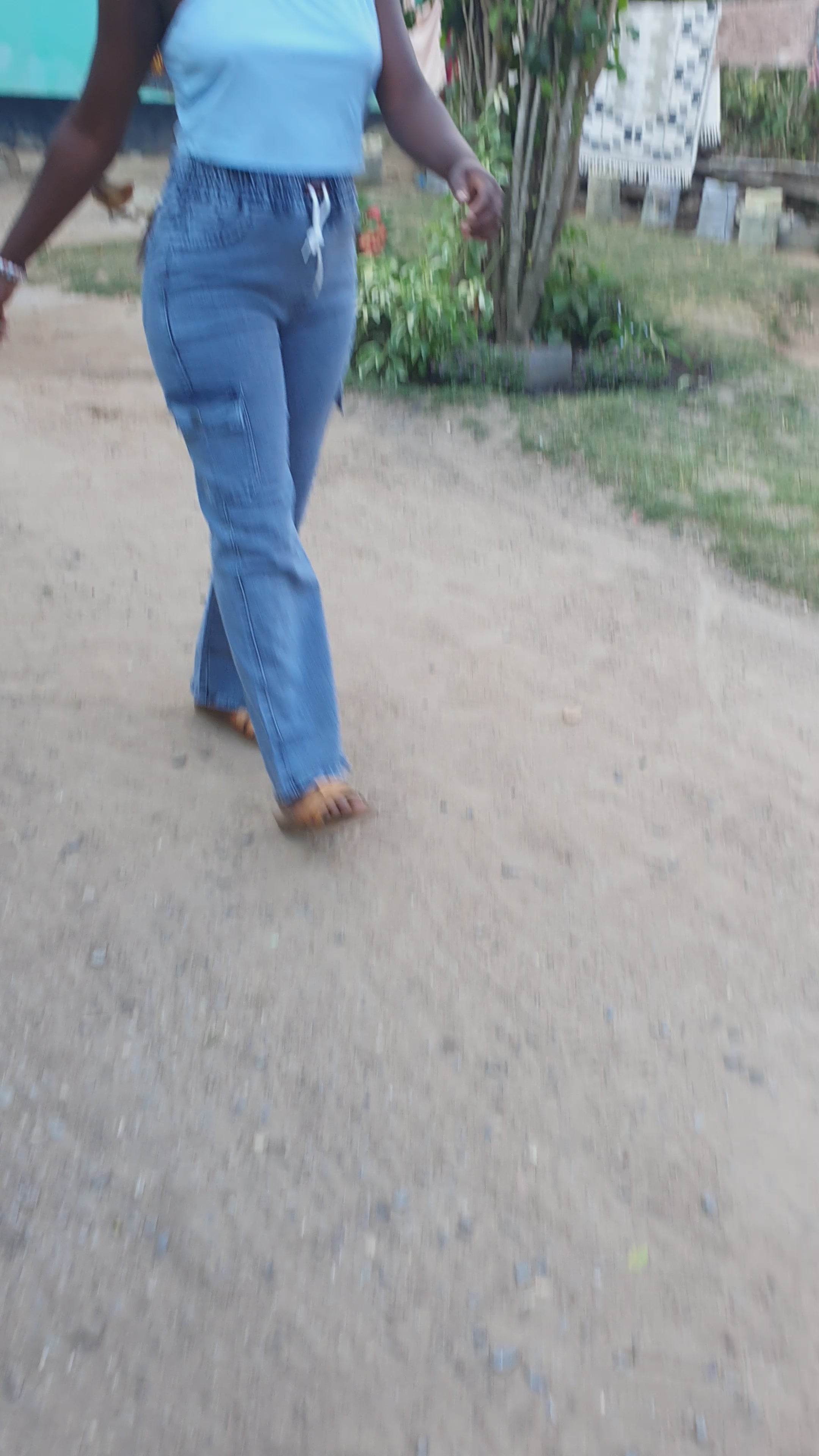 CARGO JEANS