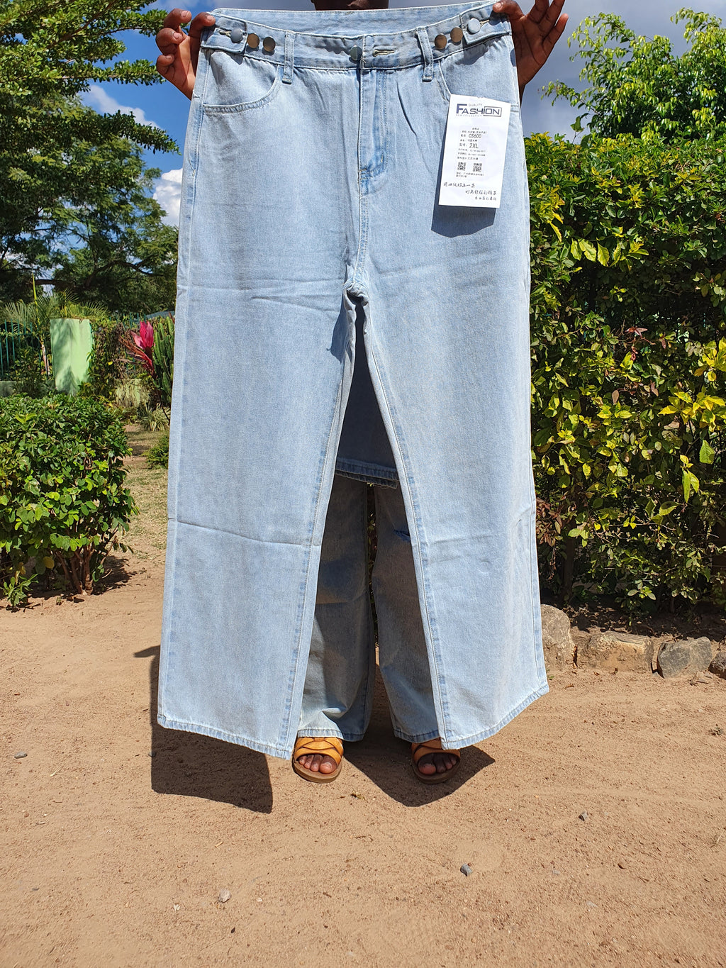 BOYFRIEND JEANS