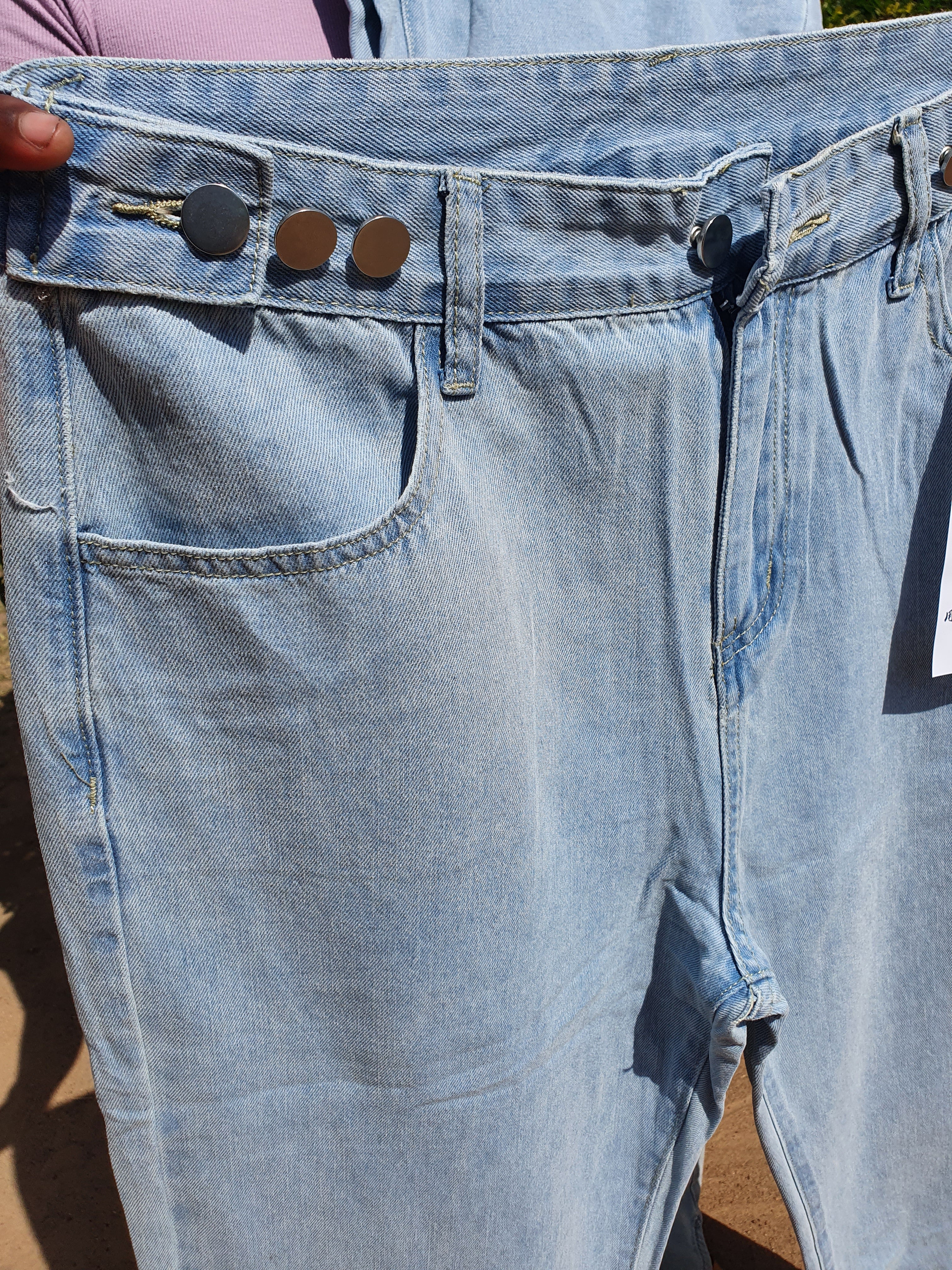 BOYFRIEND JEANS